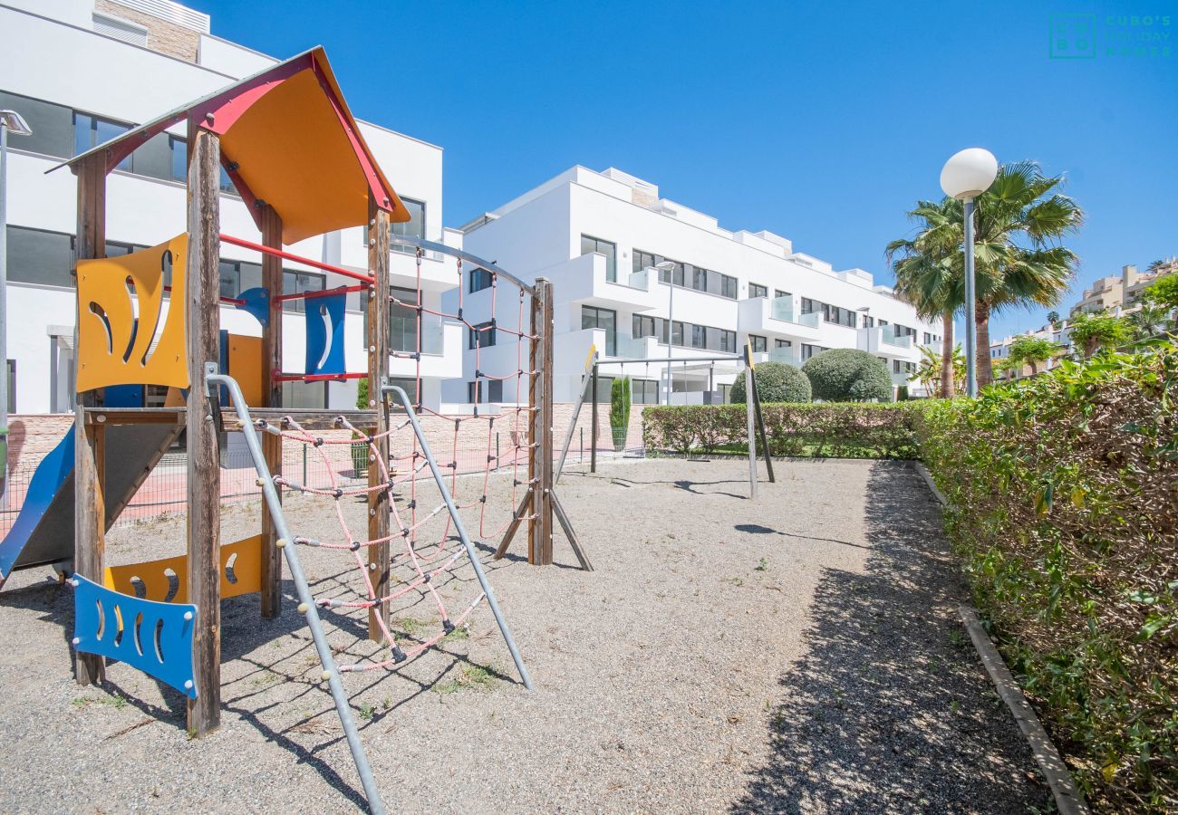 Parque para niños cercano de este apartamento en la Cala de Mijas