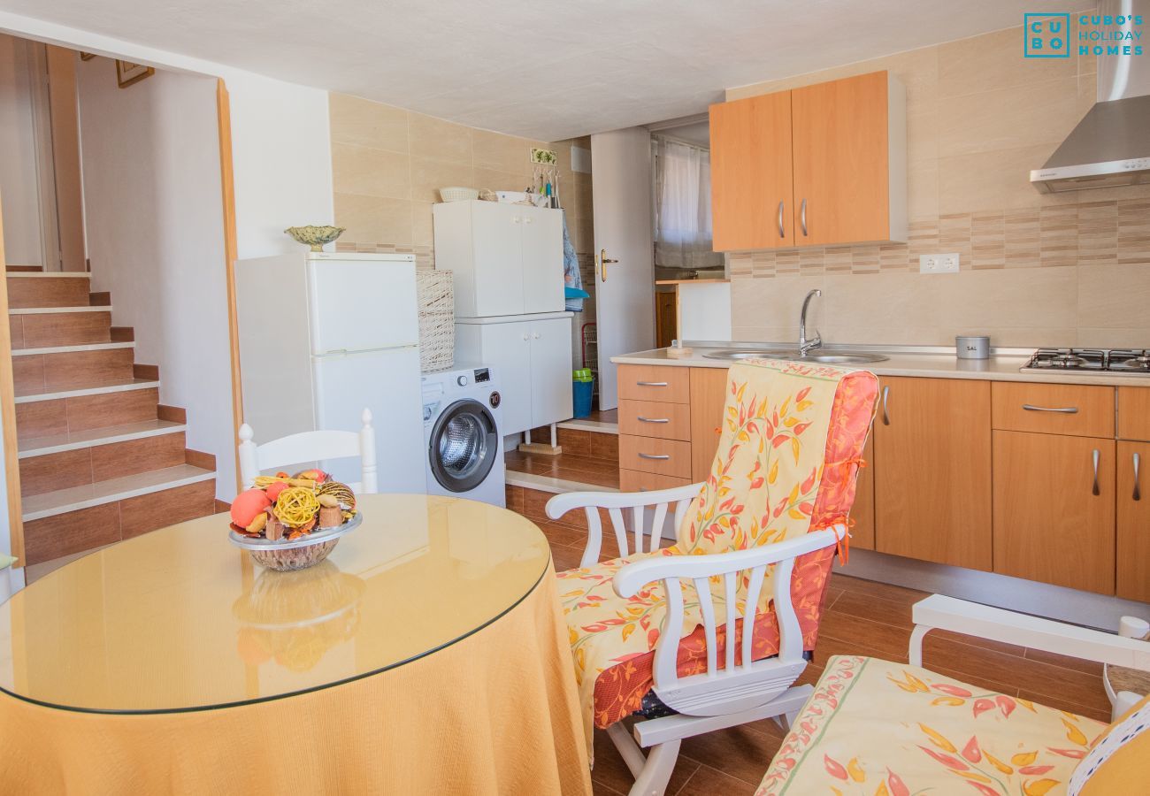 Cocina de este apartamento en Alhaurín de la Torre