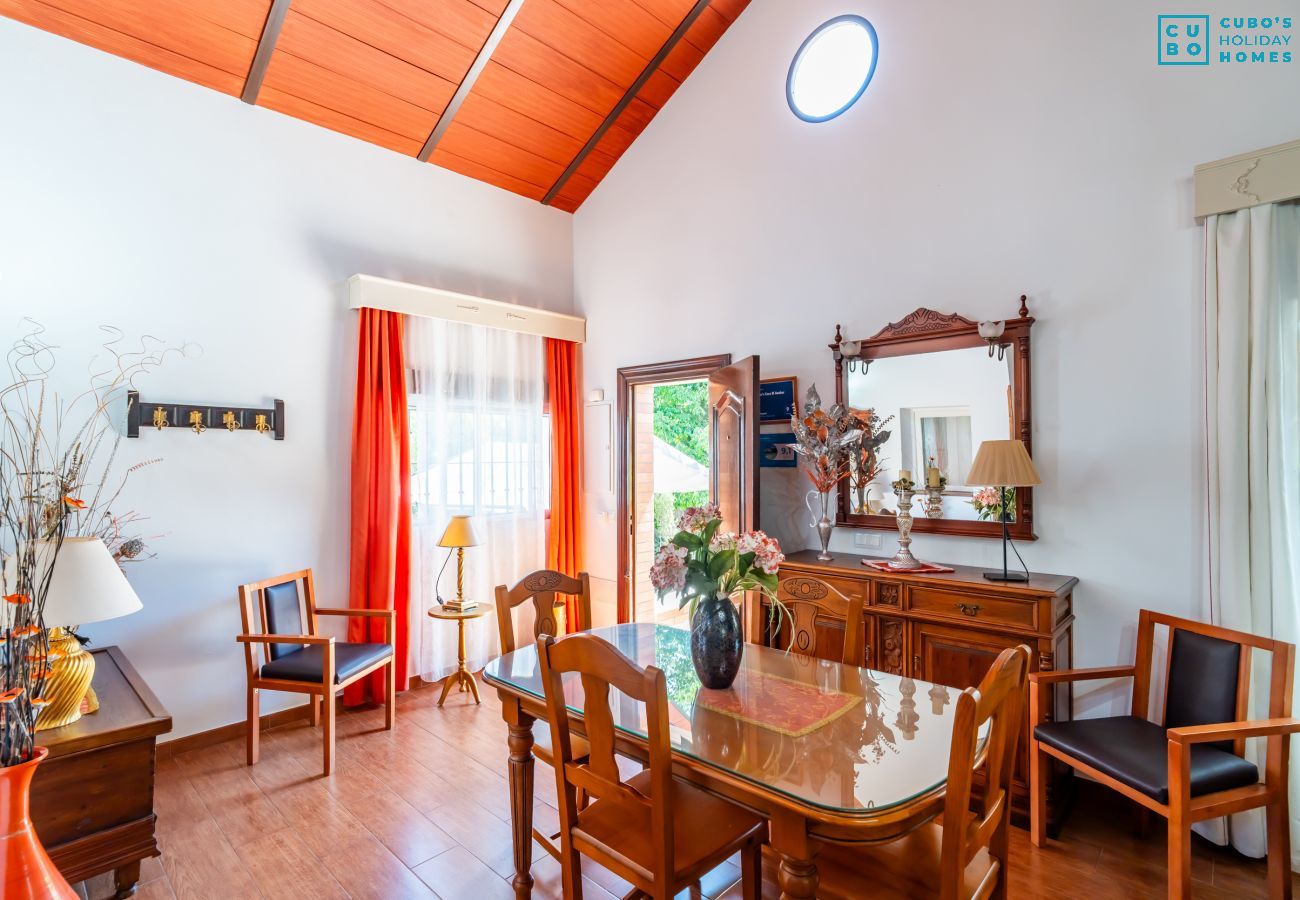 Casa rural en Alhaurin de la Torre - Cubo's Casa El Azahar