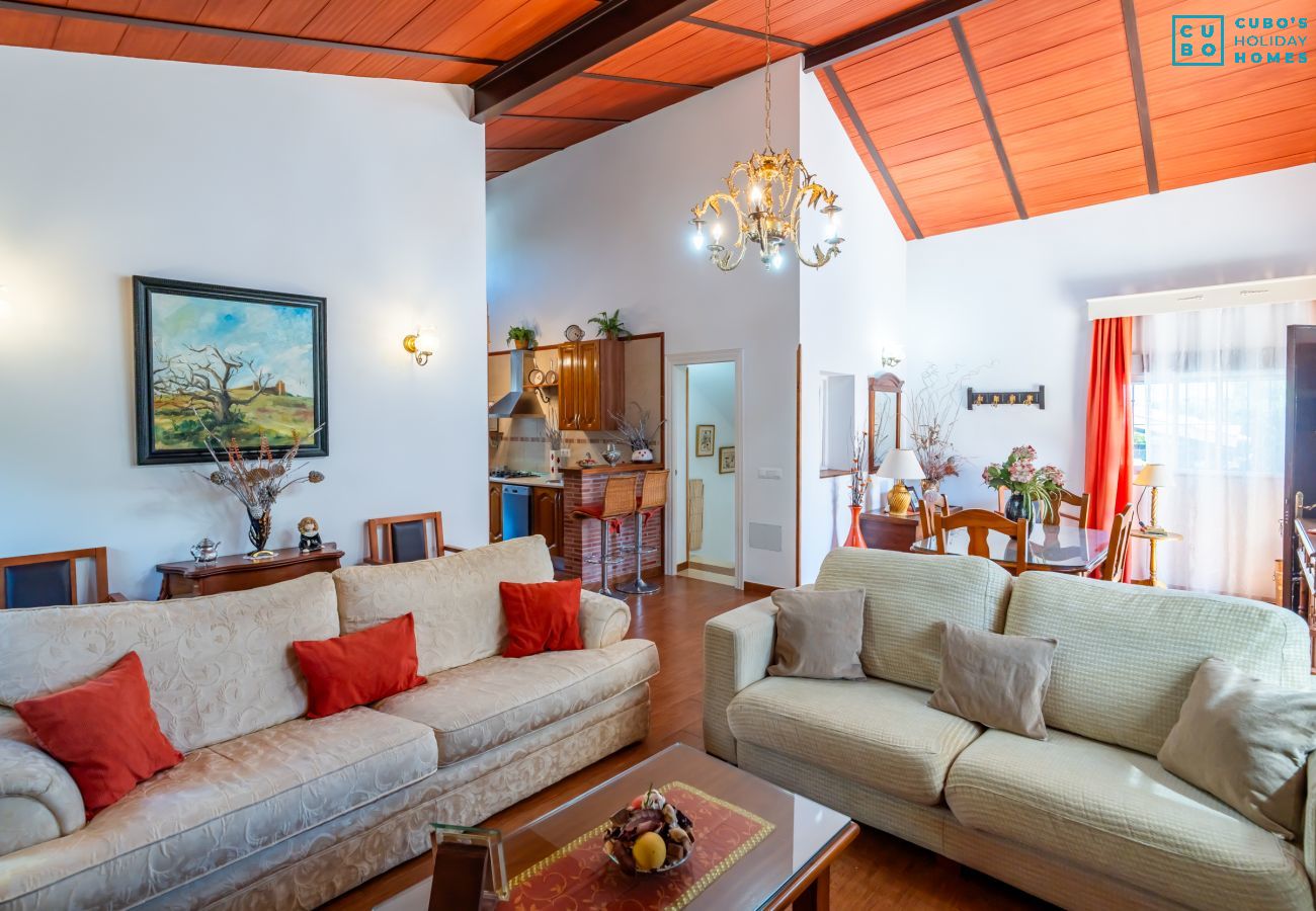 Casa rural en Alhaurin de la Torre - Cubo's Casa El Azahar