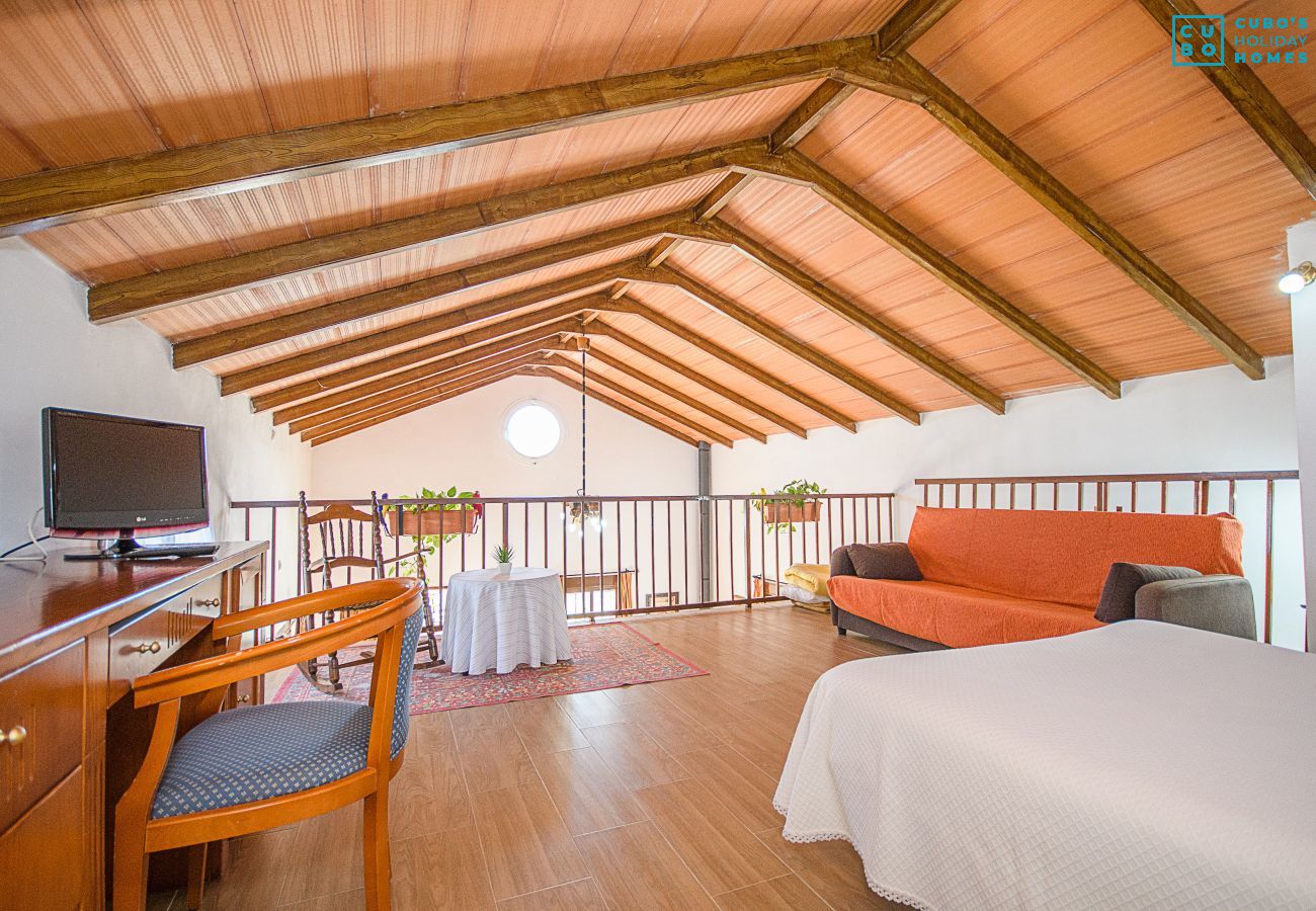 Dormitorio de esta casa cerca de El Caminito del Rey