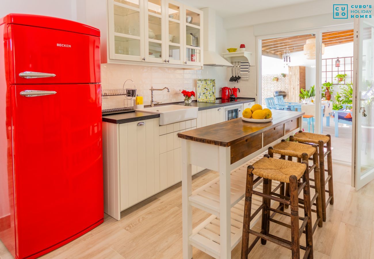 Cocina de esta casa rural en la Estación de Cártama