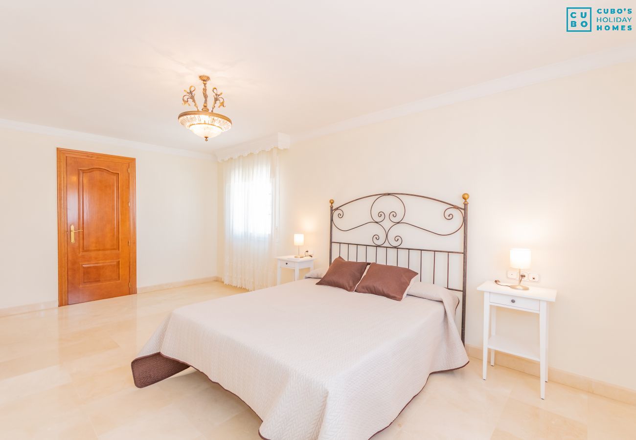 Dormitorio de esta Villa en Alhaurín el Grande (Málaga)