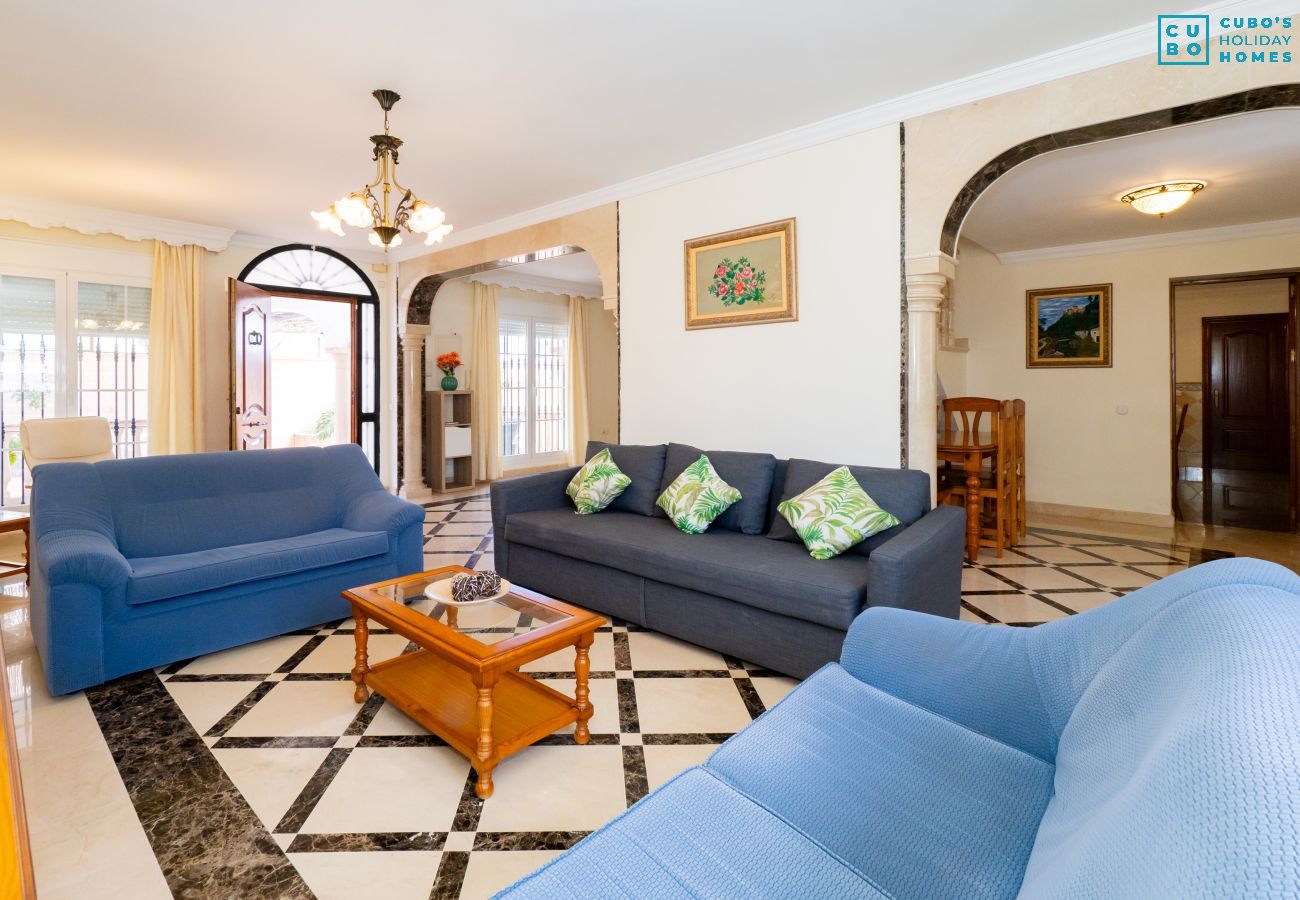 Casa rural en Alhaurín el Grande - Cubo's Villa Paraiso