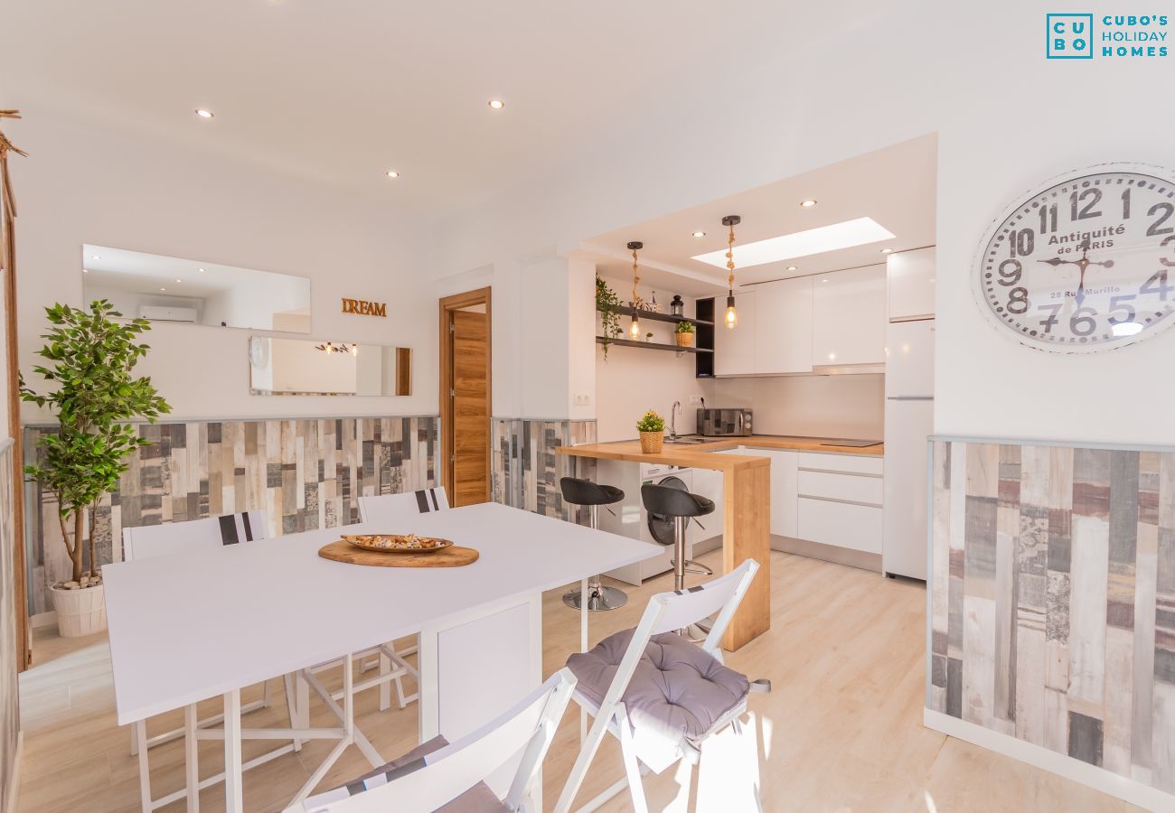 Casa en Málaga - Cubo's La Casita del Palo