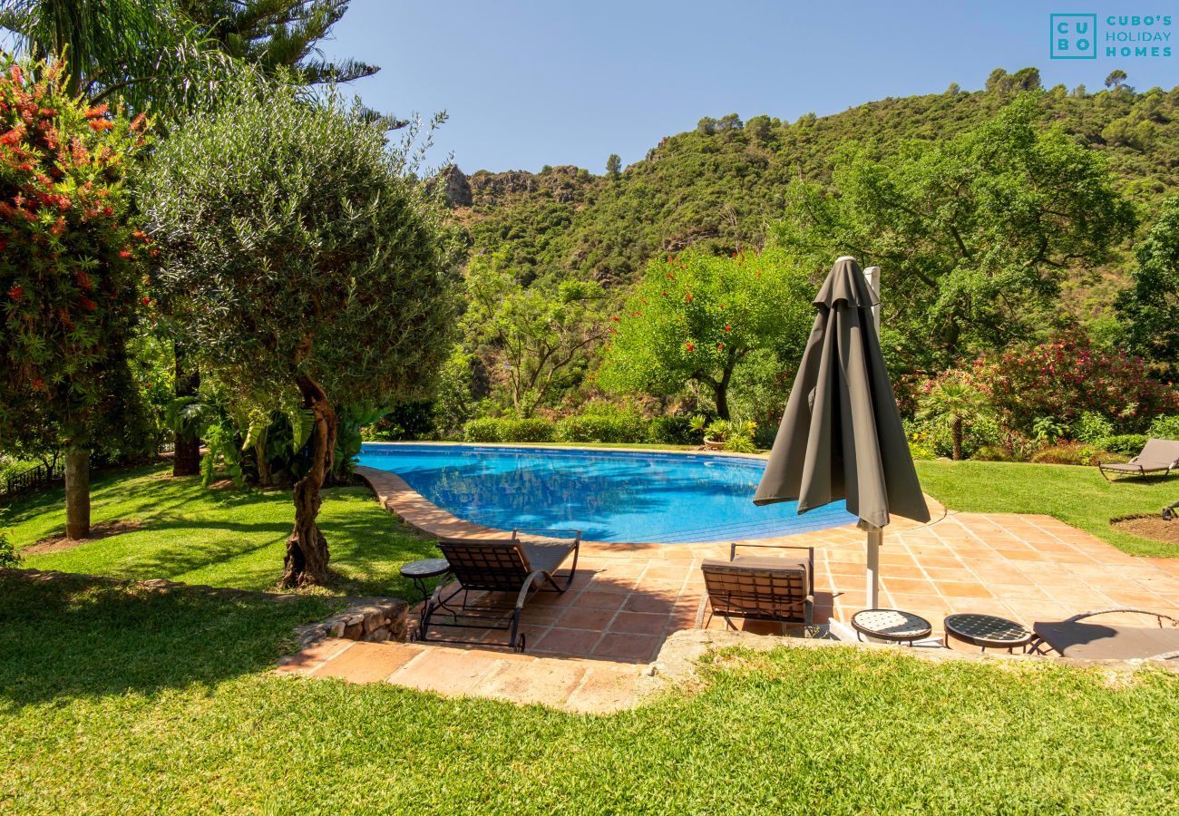 Villa en Coín - Cubo's Villa Las Lagunas de Azahar High Privacy