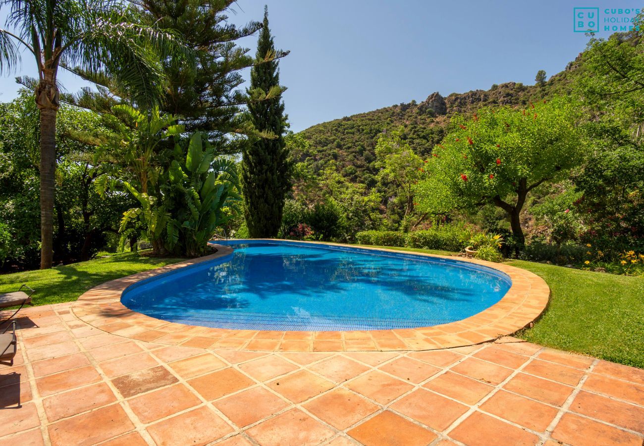 Villa en Coín - Cubo's Villa Las Lagunas de Azahar High Privacy