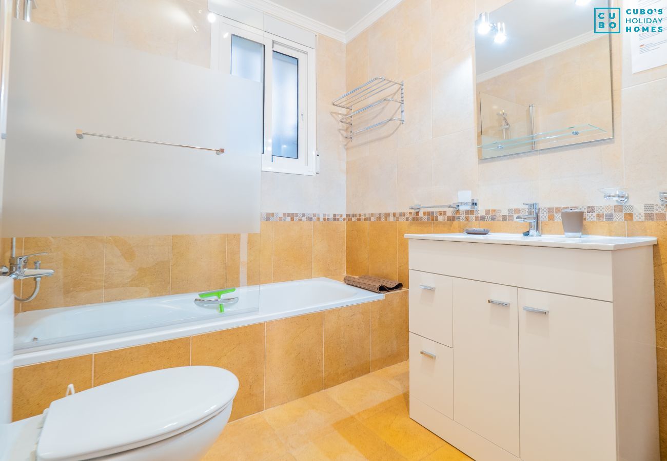 Baño de esta casa en Sierra Gorda, Coín
