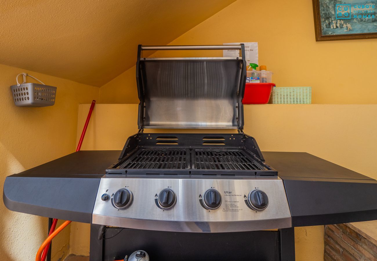 Barbacoa de esta casa en Sierra Gorda, Coín