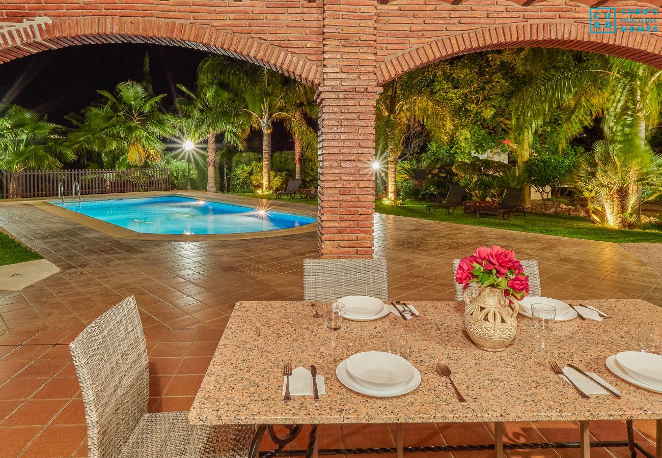 Terraza de esta casa rural en Alhaurín el Grande