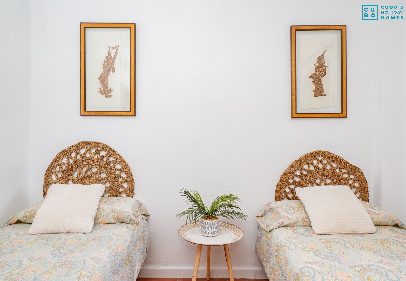 Casa rural en Cártama - Cubo's Villa Lula