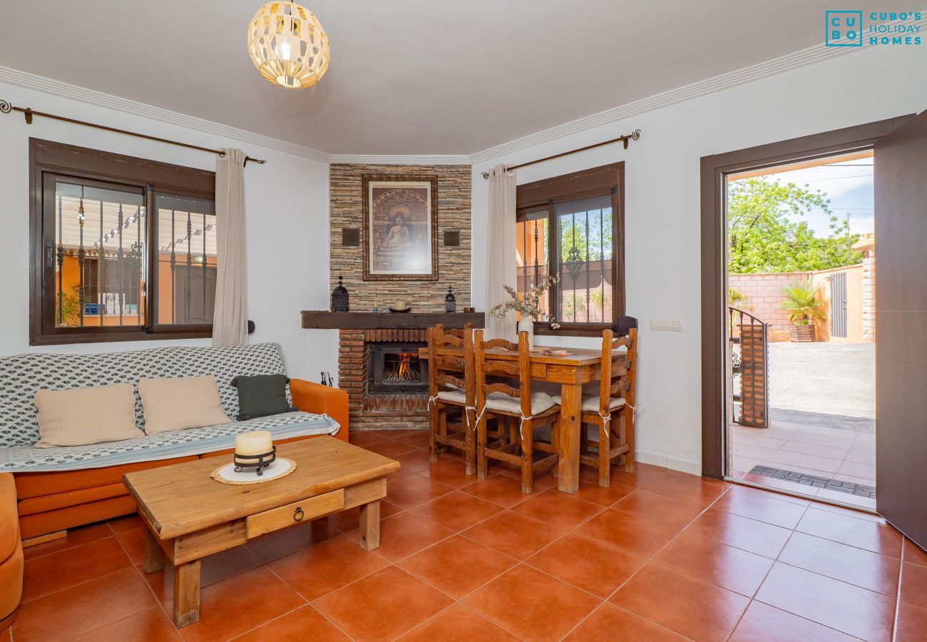 Casa rural en Cártama - Cubo's Villa Lula