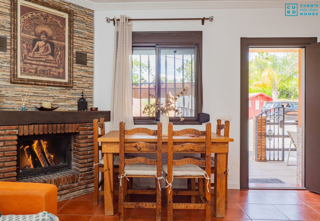 Casa rural en Cártama - Cubo's Villa Lula