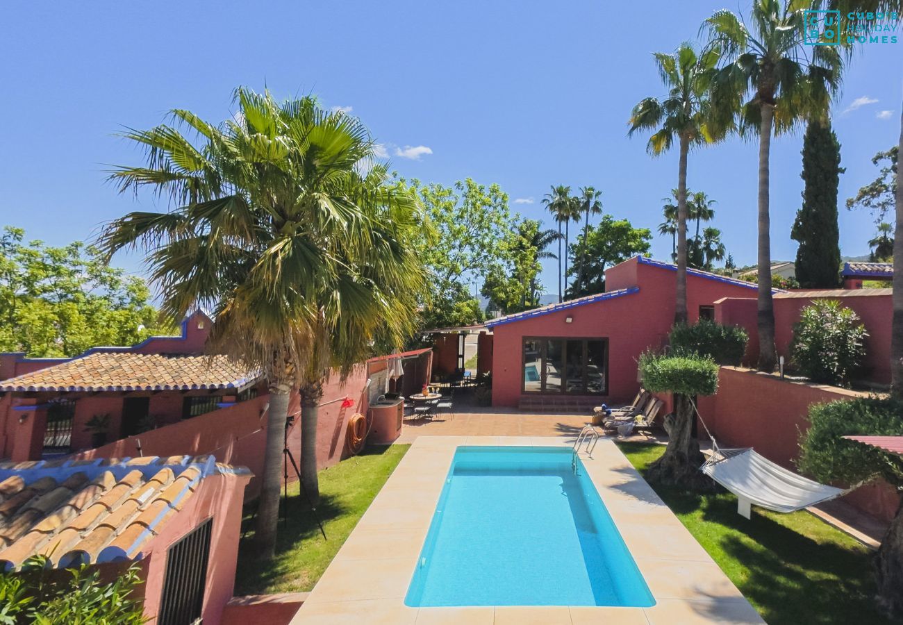 Casa rural en Alhaurin de la Torre - Cubo's Finca Las Palmeras