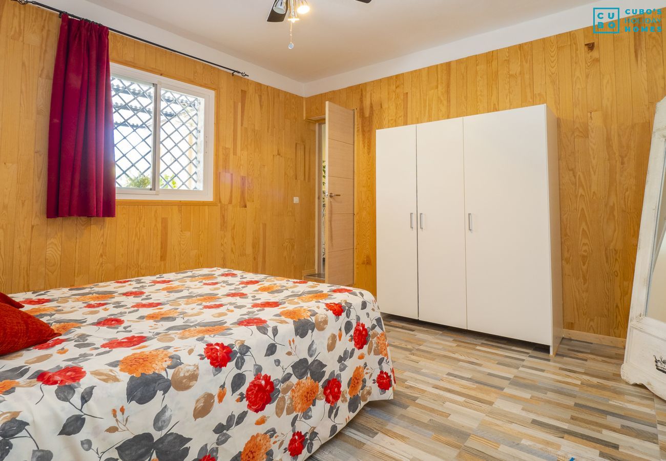 Dormitorio de esta casa de campo en Alhaurín de la torre