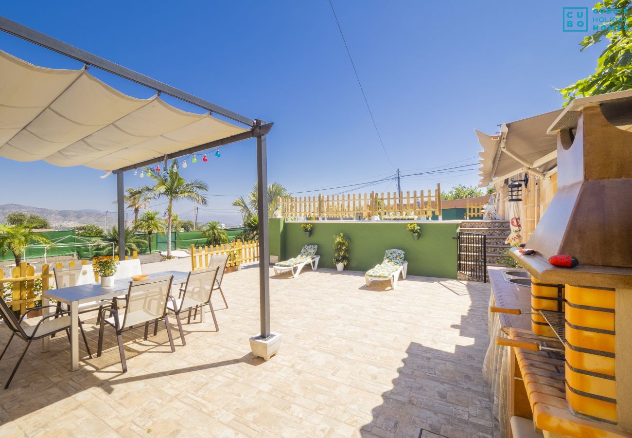 Terraza de esta casa de campo en Alhaurín de la torre