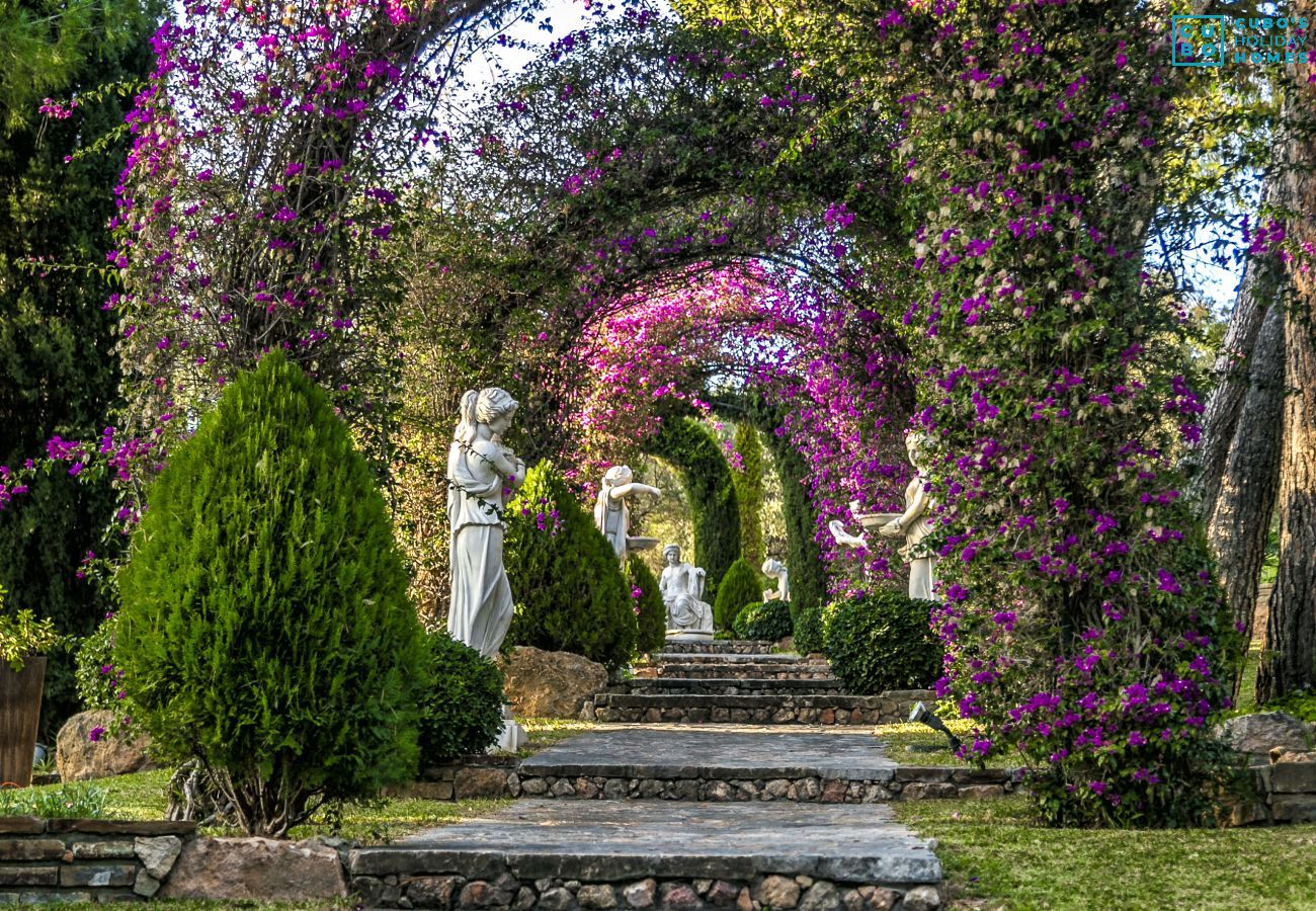 Jardín de esta villa de lujo en Málaga