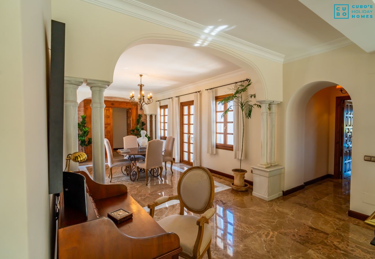 Villa en Málaga - Cubo's Mountain Bayview Luxury Villa