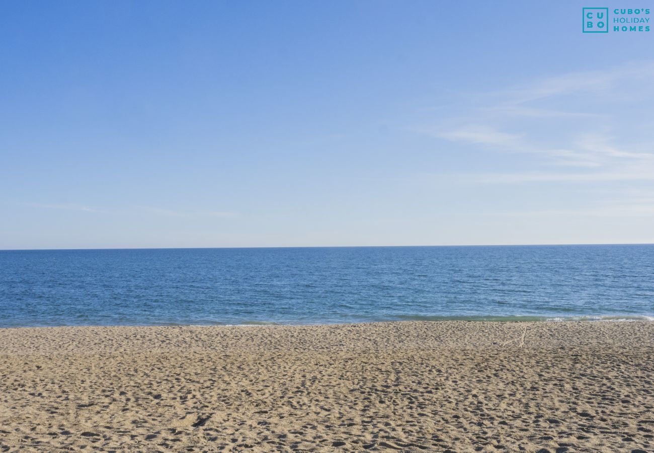 Apartamento en La Cala de Mijas - Cubo's Beach Side Apartment at La Cala