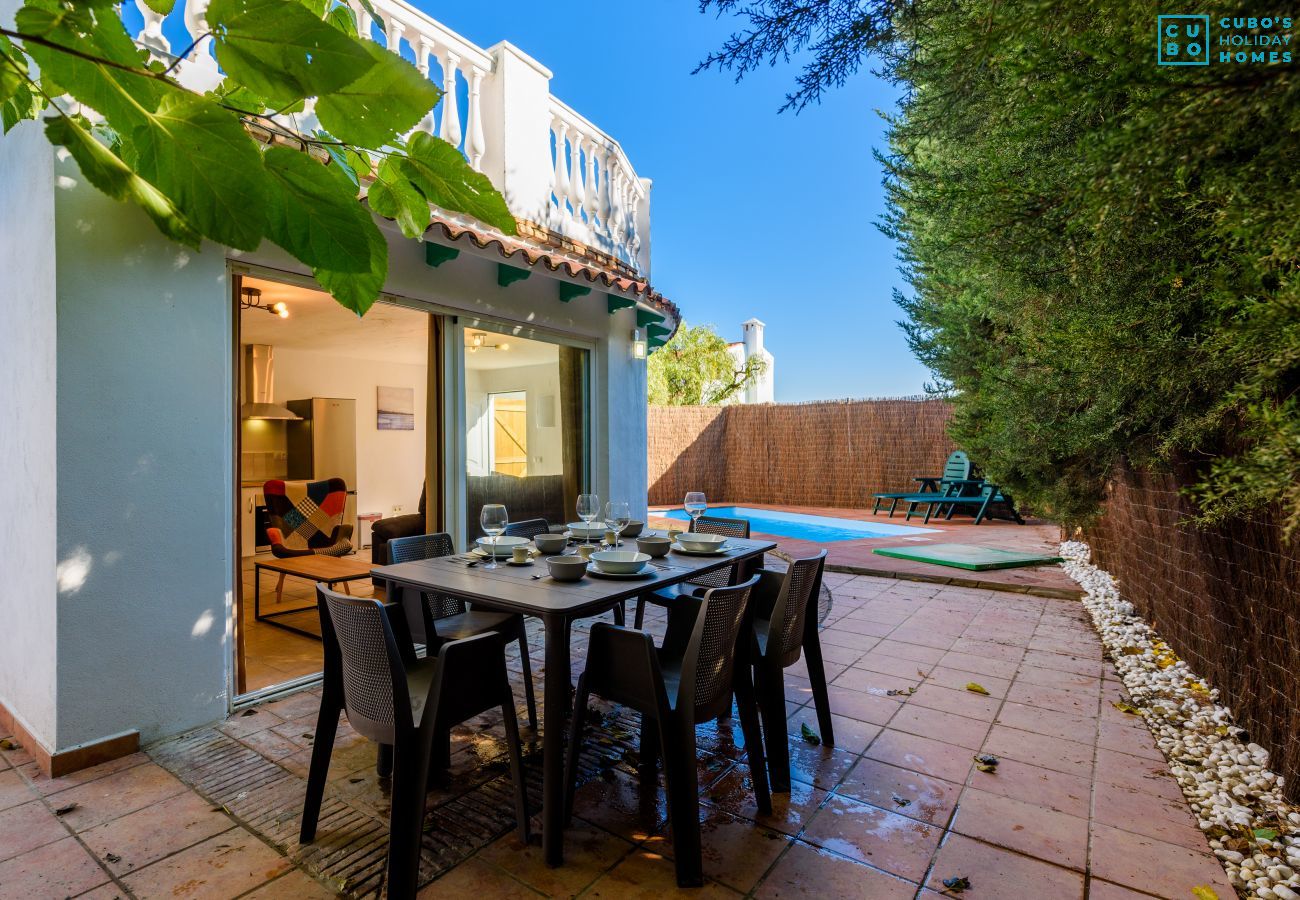 Terraza de esta casa rural en Cártama