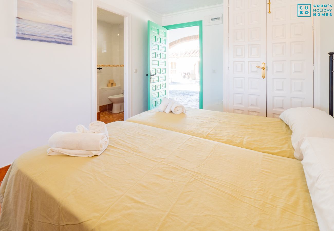 Dormitorio de este estudio en Cártama