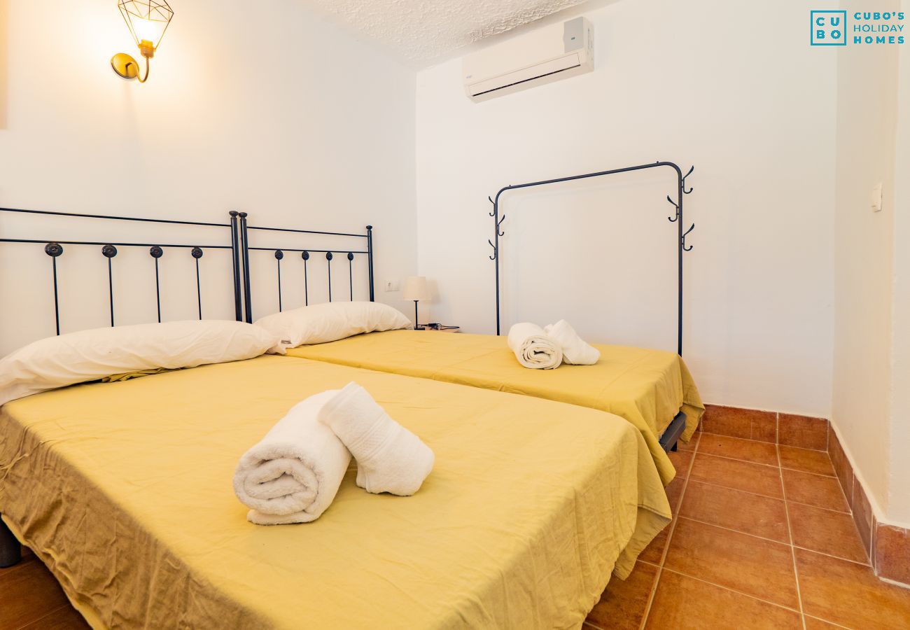 Dormitorio de este estudio en Cártama