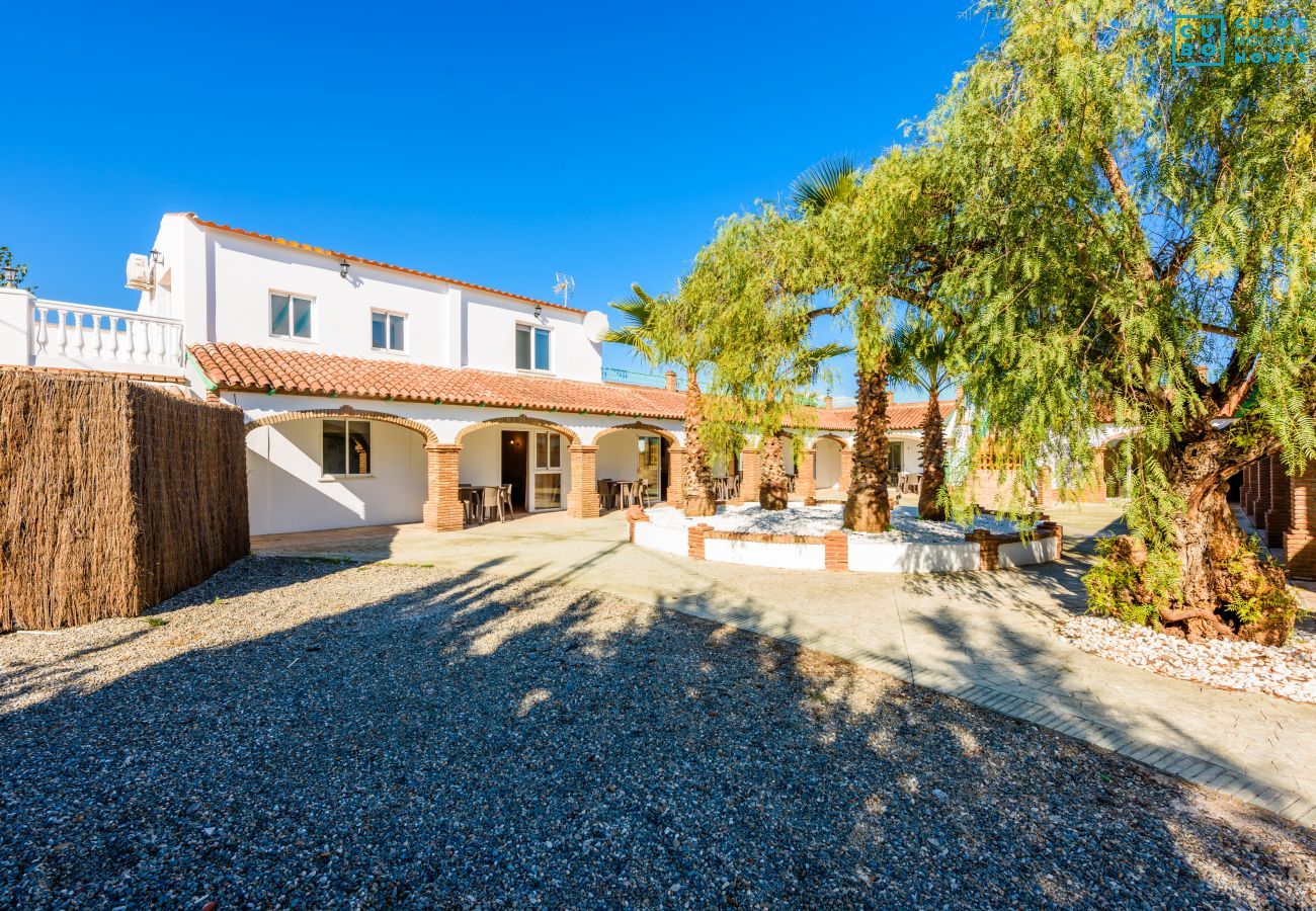 Jardín de este estudio en Cártama