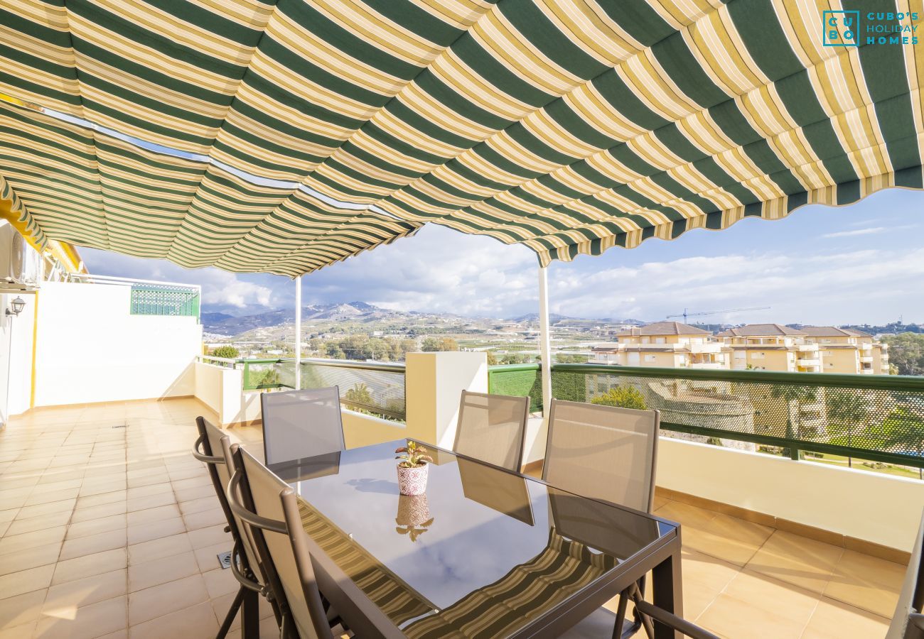 Terraza con vistas al mar | Cubo's Holiday Homes