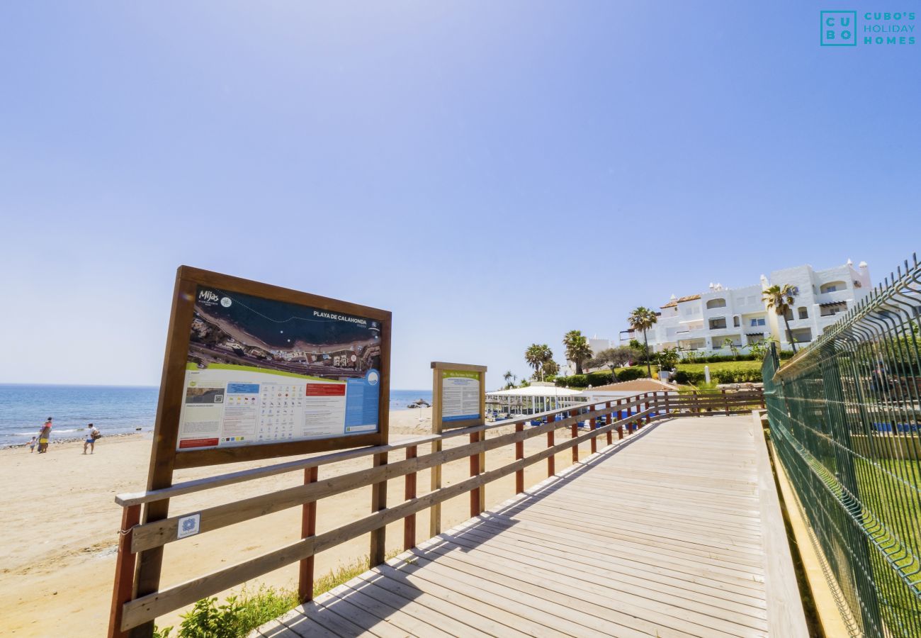 Apartamento en Mijas Costa - Cubo's Apartamento Oceanview Lubina