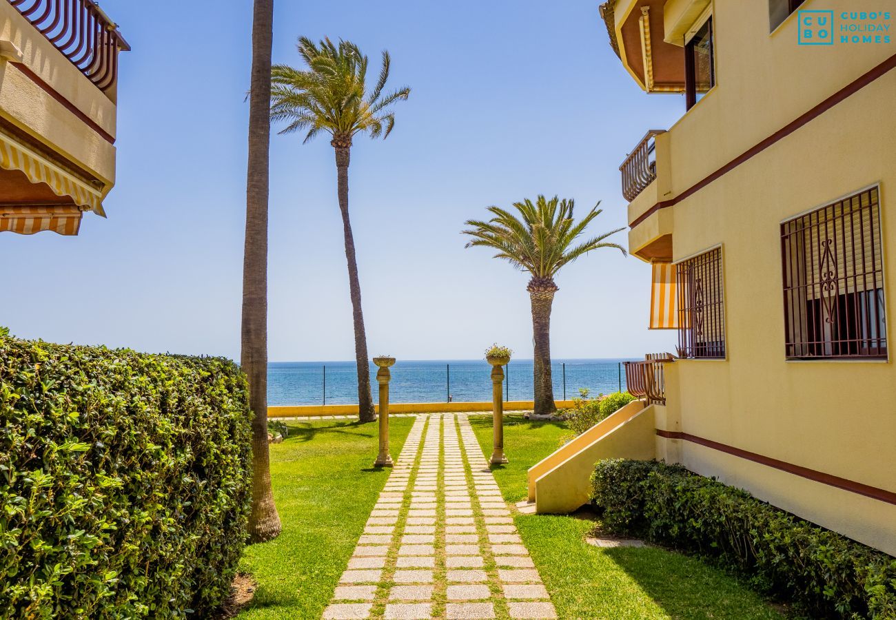 Apartamento en Mijas Costa - Cubo's Apartamento Oceanview Lubina