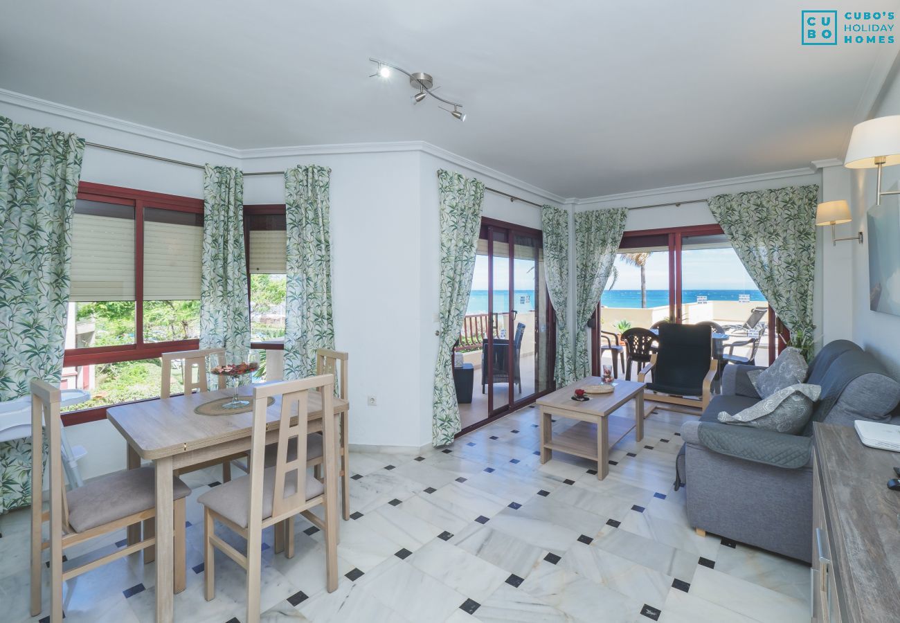 Apartamento en Mijas Costa - Cubo's Apartamento Oceanview Lubina
