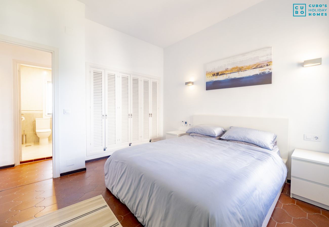 Apartamento en Marbella - Cubo's Penthouse Cabopino Port Marbella +Parking