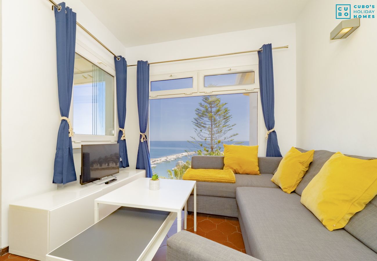 Apartamento en Marbella - Cubo's Penthouse Cabopino Port Marbella +Parking