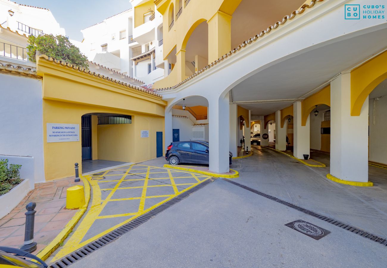 Apartamento en Marbella - Cubo's Penthouse Cabopino Port Marbella +Parking