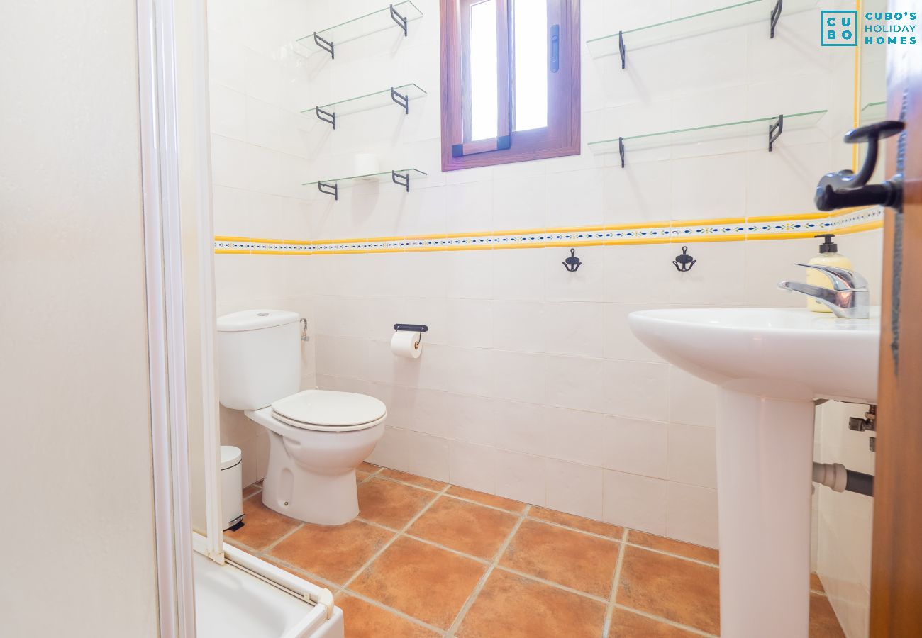 cuarto de baño, plato ducha, casa rural 