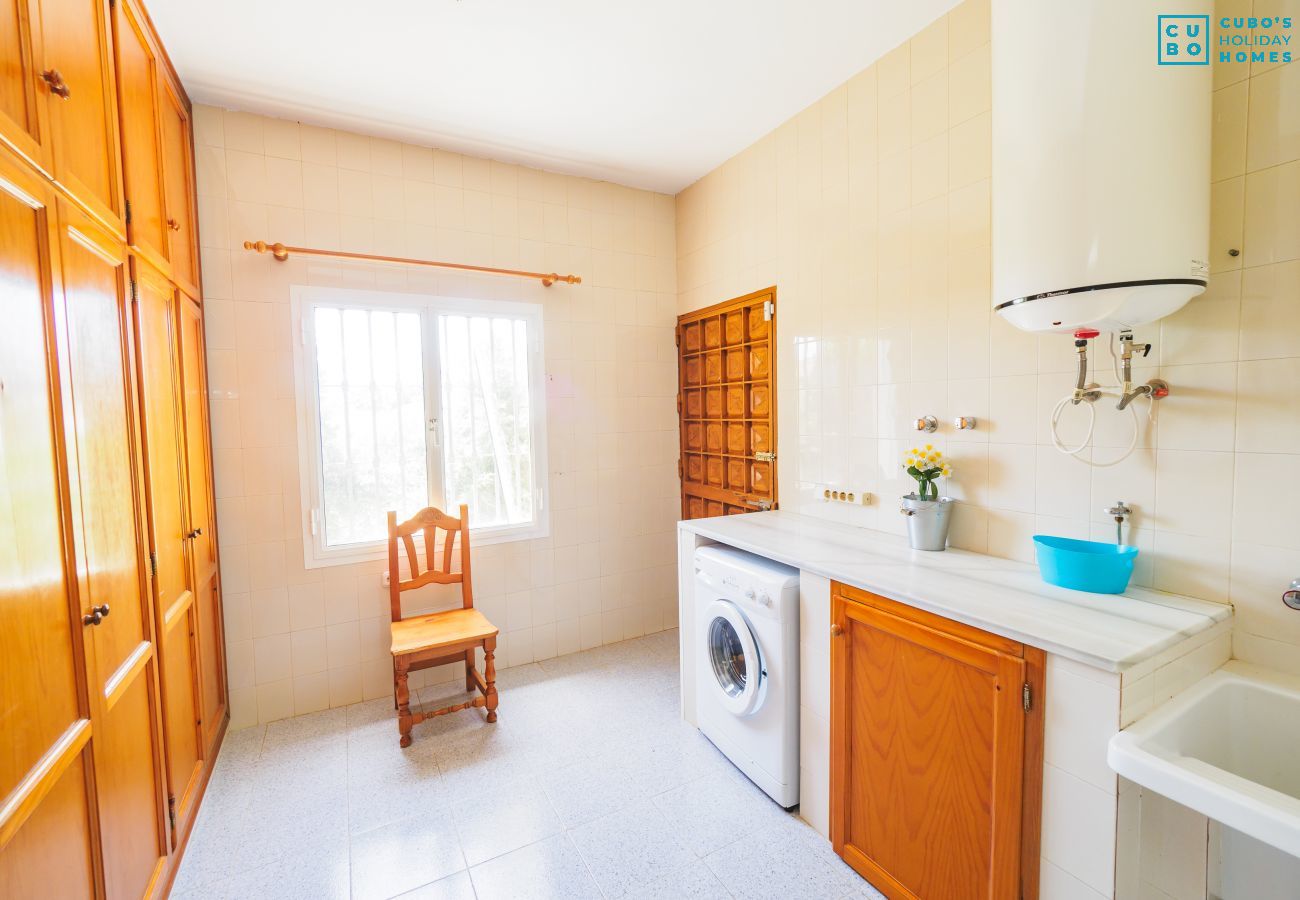 Casa rural en Coín - Cubo's Los Cipreses