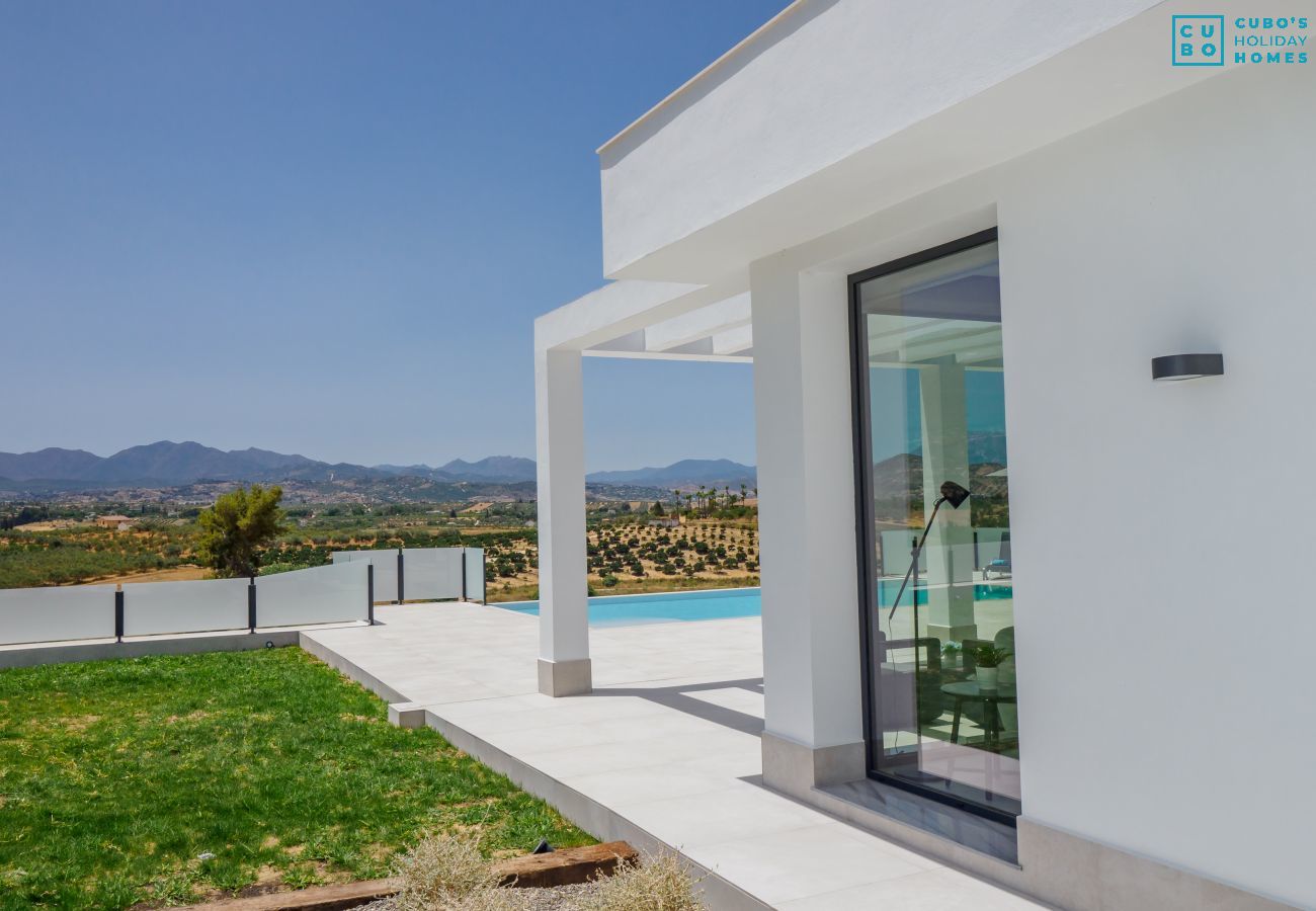 Villa en Alhaurín el Grande - Cubo's Los Javieles Infinity View Pool