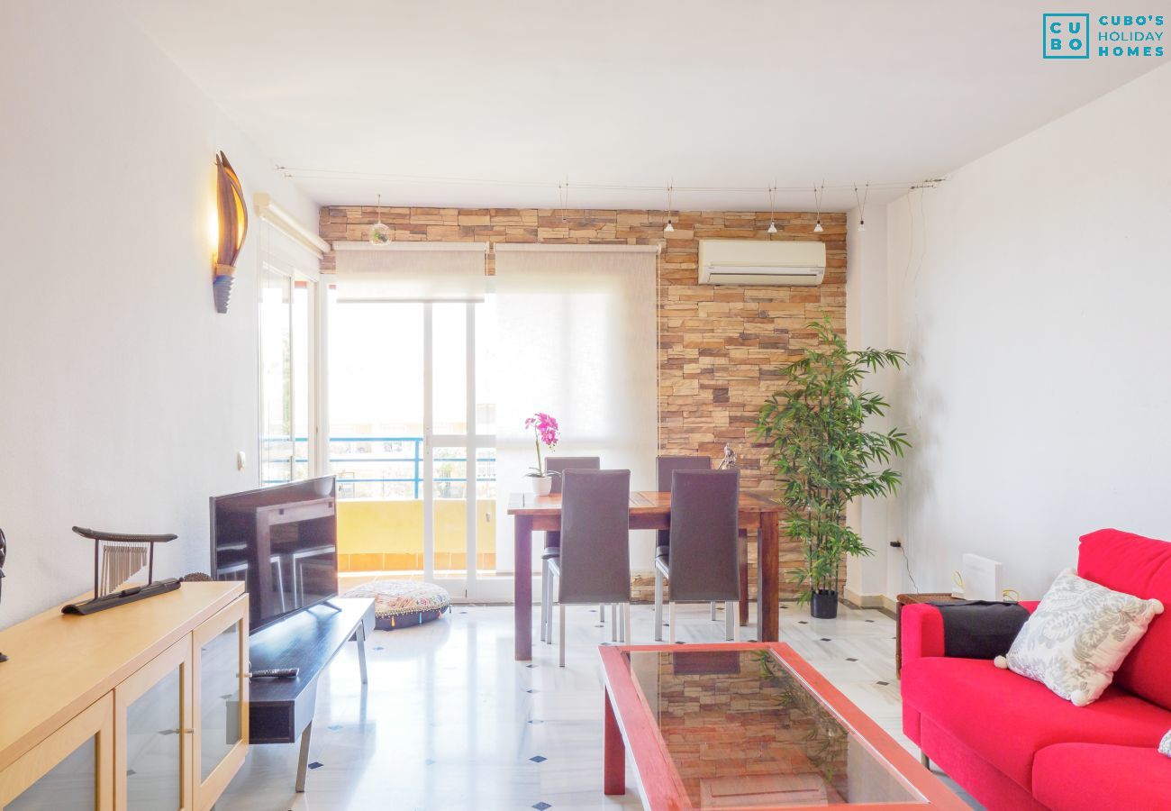 Apartamento en Torremolinos - Cubo's Apartamento Jardines del Pinillo & Parking