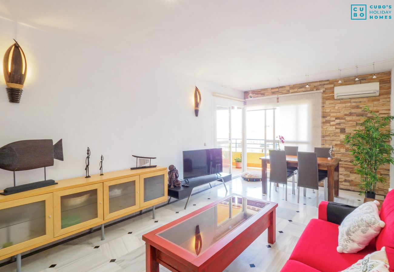 Apartamento en Torremolinos - Cubo's Apartamento Jardines del Pinillo & Parking
