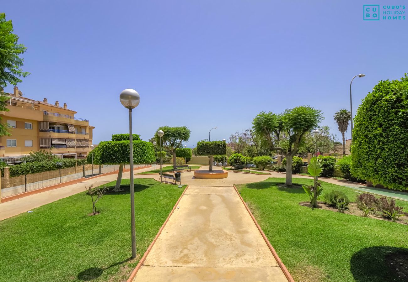 Apartamento en Torremolinos - Cubo's Apartamento Jardines del Pinillo & Parking