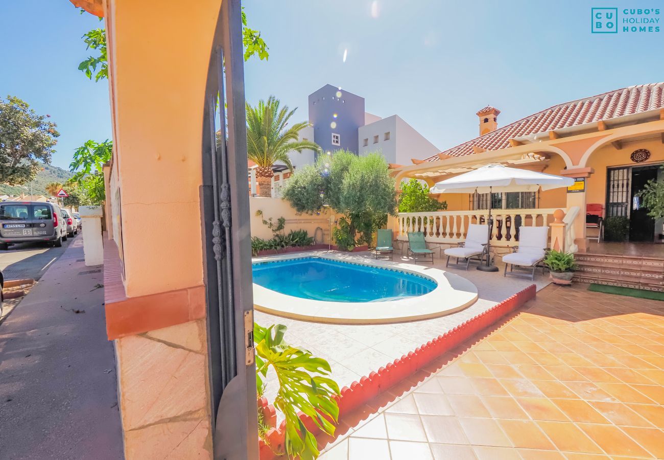 Casa en Alhaurin de la Torre - Cubo's Chalet de La Abuela