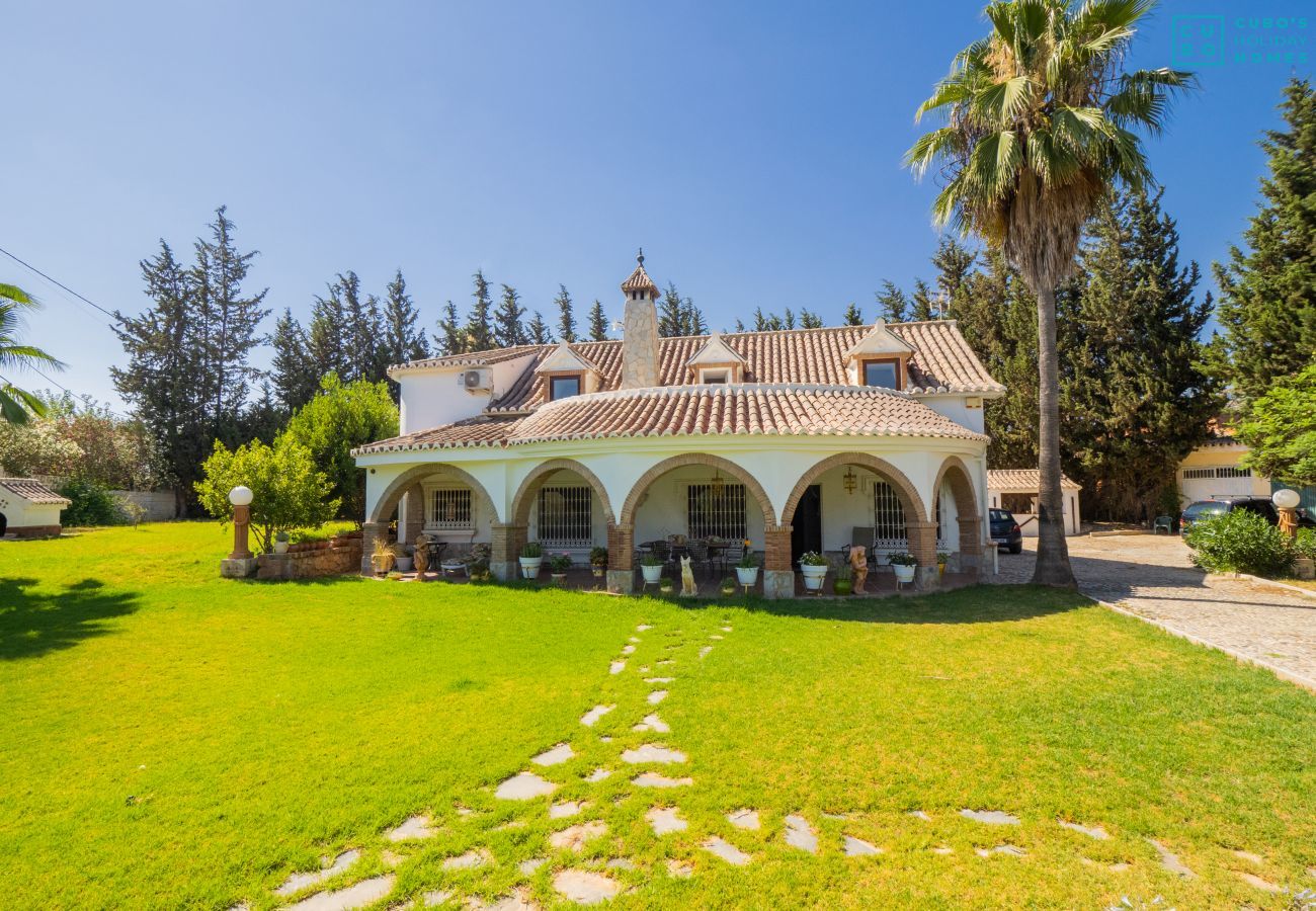 Villa en Alhaurín el Grande - Cubo's Villa Garden