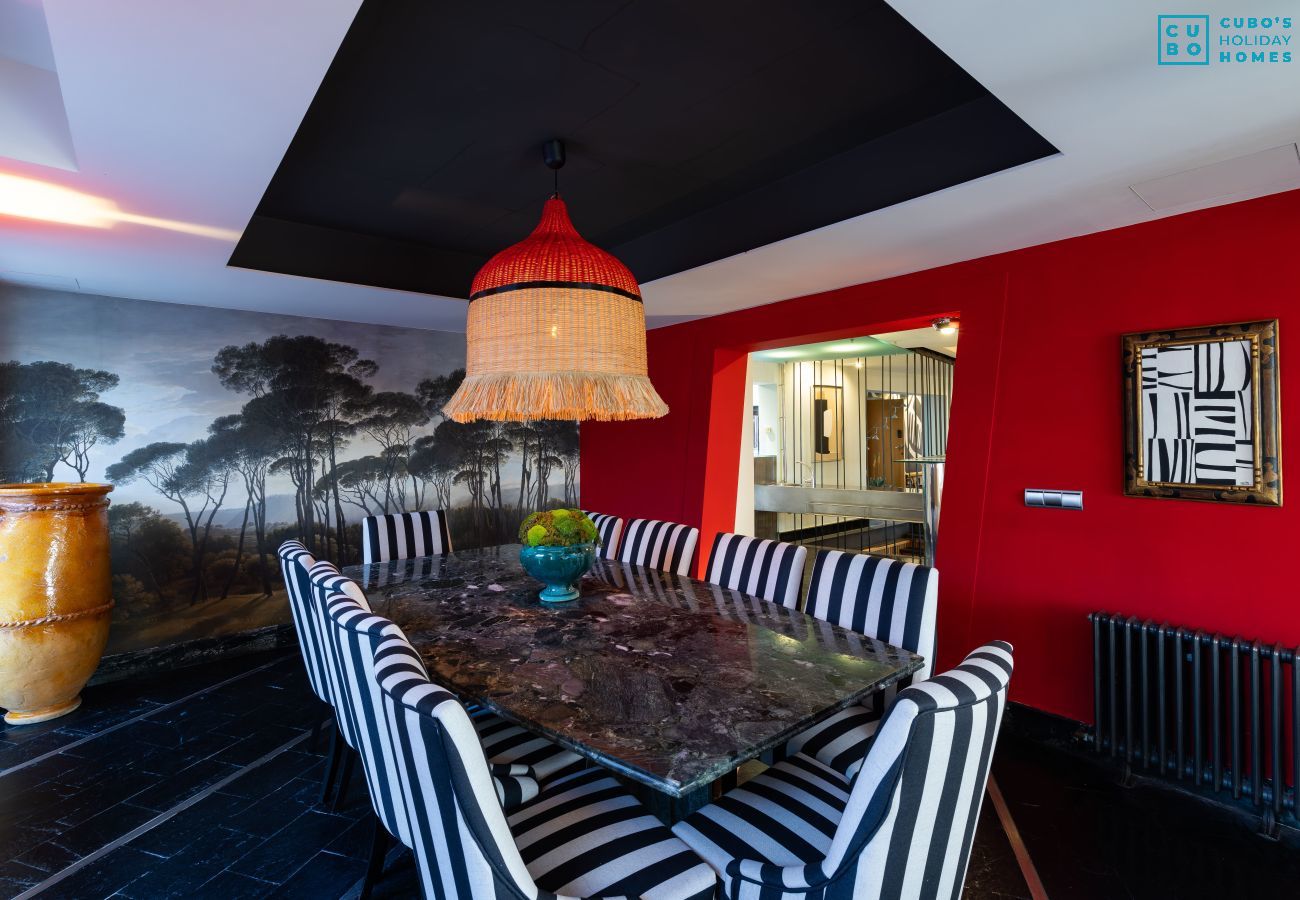 Villa en Alhaurín el Grande - Cubo's Villa Le Corbusier