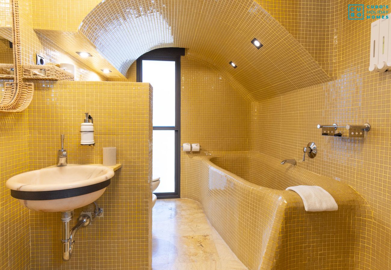 Villa en Alhaurín el Grande - Cubo's Villa Le Corbusier