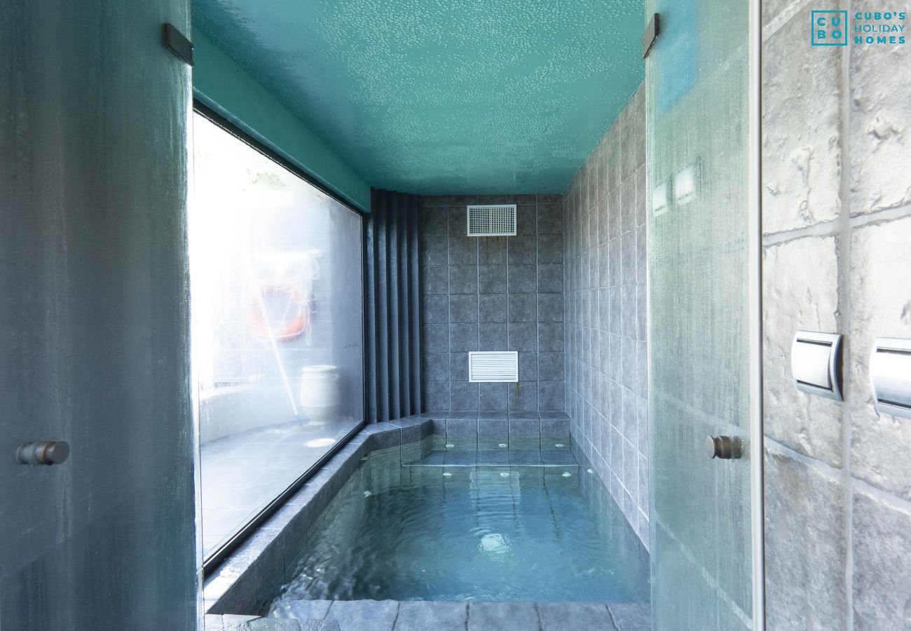 Villa en Alhaurín el Grande - Cubo's Villa Le Corbusier