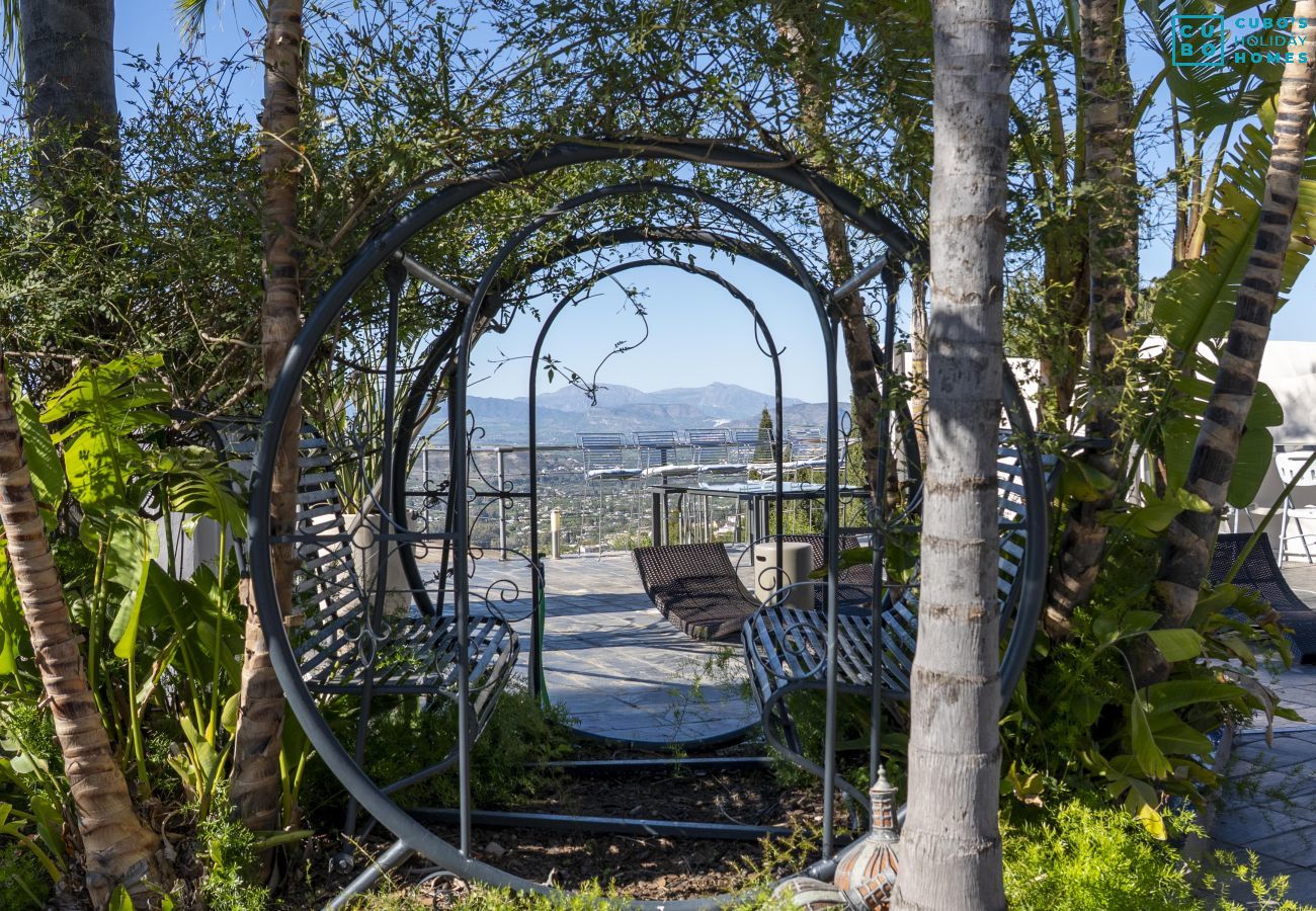 Villa en Alhaurín el Grande - Cubo's Villa Le Corbusier