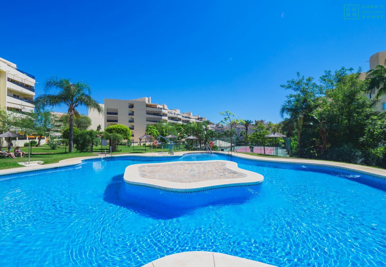 Apartamento en Torremolinos - Cubo's Urban Brigitte Torremolinos & Parking