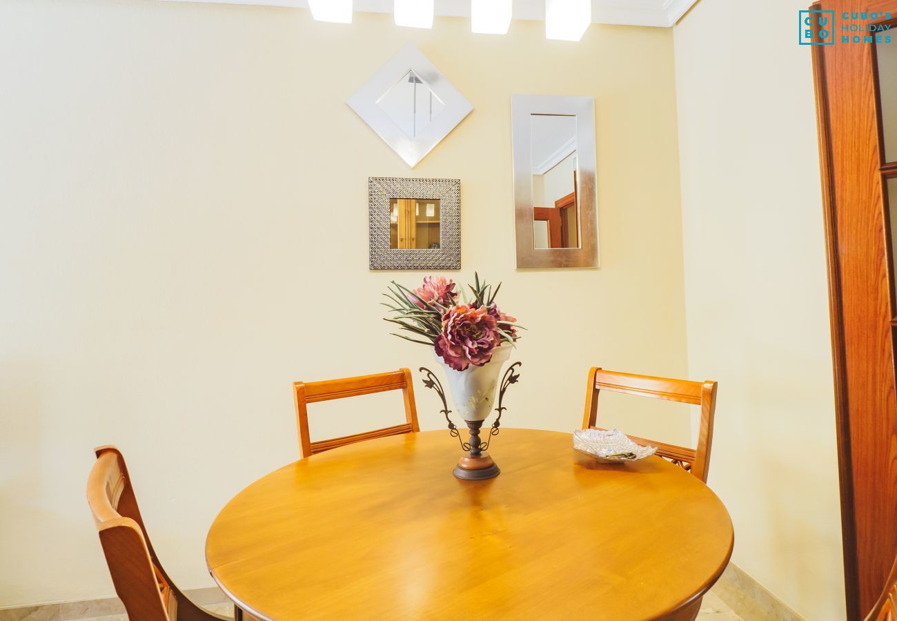 Apartamento en Torremolinos - Cubo's Urban Brigitte Torremolinos & Parking