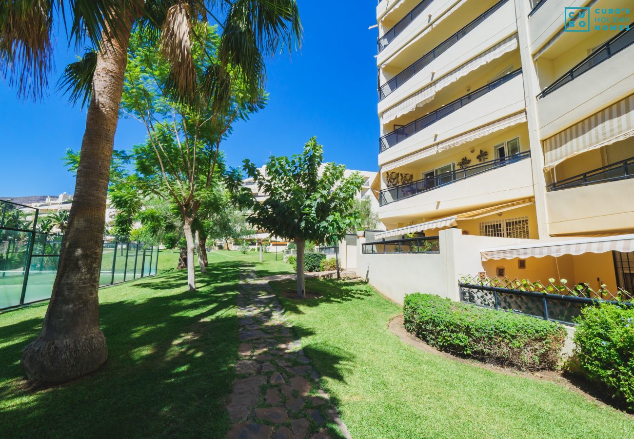 Apartamento en Torremolinos - Cubo's Urban Brigitte Torremolinos & Parking
