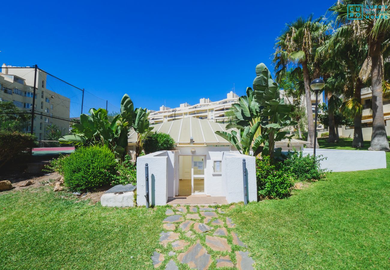 Apartamento en Torremolinos - Cubo's Urban Brigitte Torremolinos & Parking